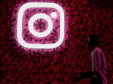 Instagram down for thousands, users report issues with sending messages