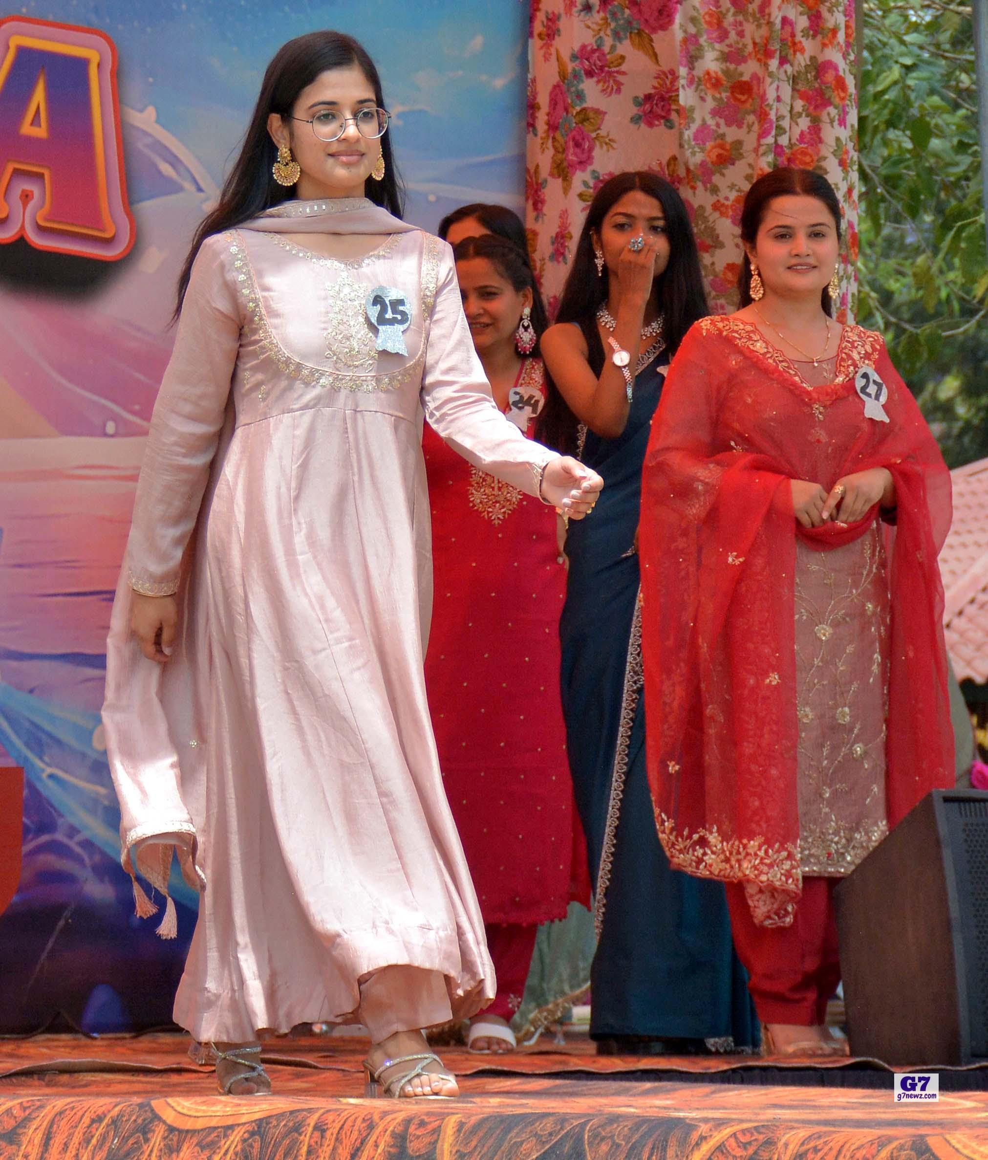 GJIMT Organizes ‘Hasta La Vista’ Freshers and Farewell Party
