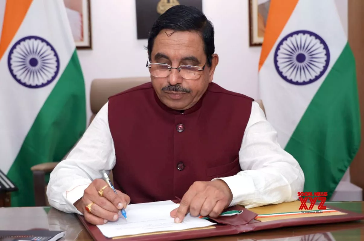 Congress provided info to ED against K’taka Home Min: Pralhad Joshi