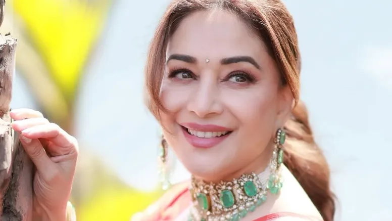 Madhuri Dixit, Allu Arjun, Kamal Haasan & others wish everyone Eid Mubarak
