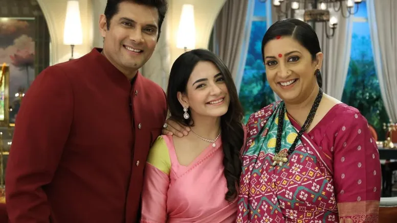 Shagun Sharma recalls getting a compliment from her on-screen parents Smirti Irani & Amar Upadhyay