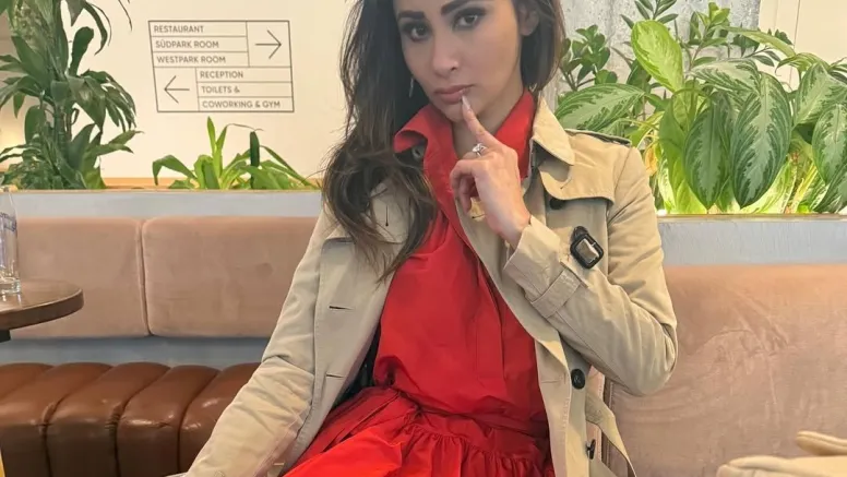 Mouni Roy drops a cute childhood pic dressed as a Bengali bride on her birthday