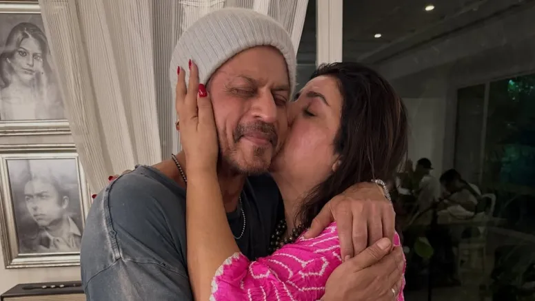 Farah Khan wishes for Shah Rukh Khan to ‘rule for another 100 years’ on his birthday