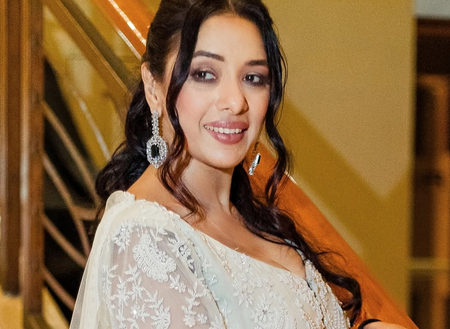 Rupali Ganguly aka Anupamaa fulfils her senior citizen fan’s wish