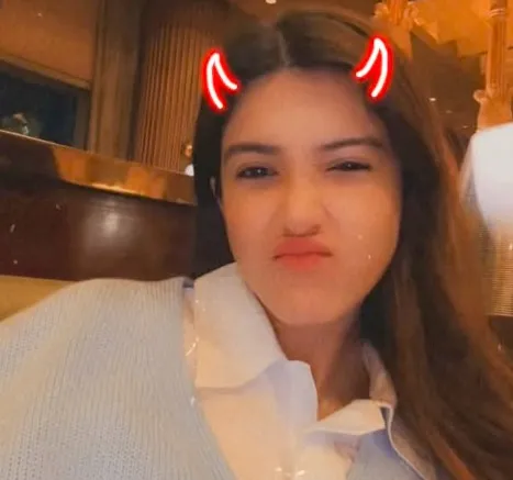 Shanaya Kapoor gives a sneak peek into her ‘yearbook’, calls it ‘an unforgettable 365’