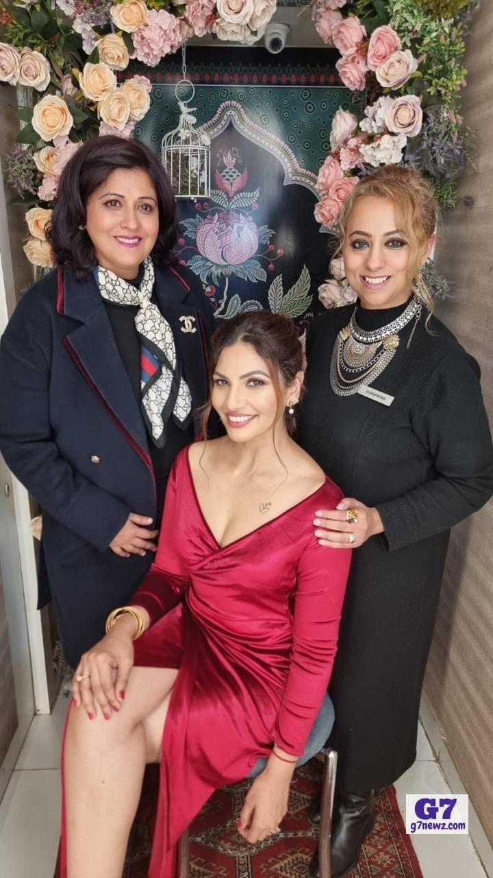 Cleopatra Salon & Makeovers Hosted a Glamorous Bollywood inspired Fashion & Makeover Event Showcasing