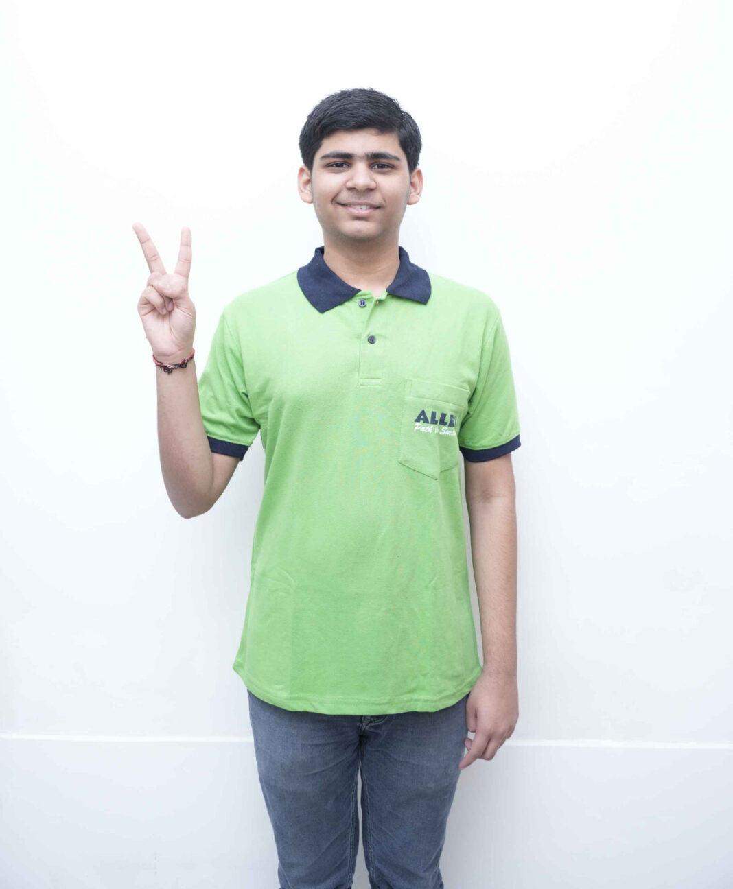 Allen Institute student Bharat Bansal becomes Punjab topper, Scores 99.9976982 percent