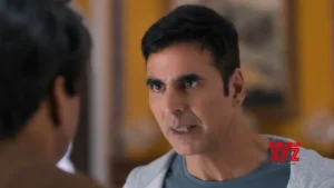 Akshay Kumar attempts to understand an enigma called Madhusur in Priyadarshan’s ‘Bhooth Bangla’