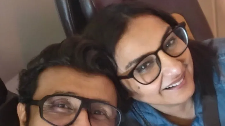 Divya Dutta bumps into ‘bestie’ Sonu Nigam on flight leading to a musical journey