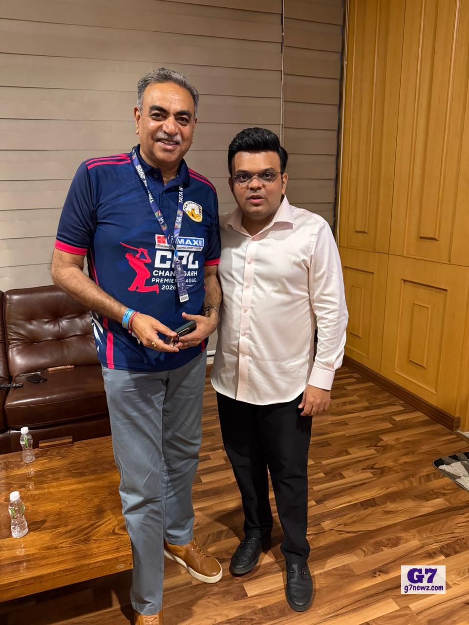 UTCA leadership promotes CPL at IPL's final, sports league's T-Shirt